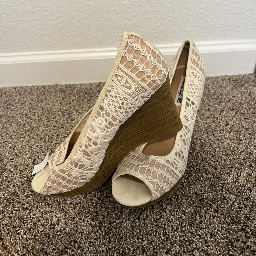 Size 12 Wedges